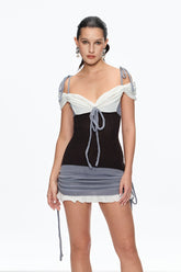 Caerwyn Bağcıklı Dantelli Örgü Mini Elbise